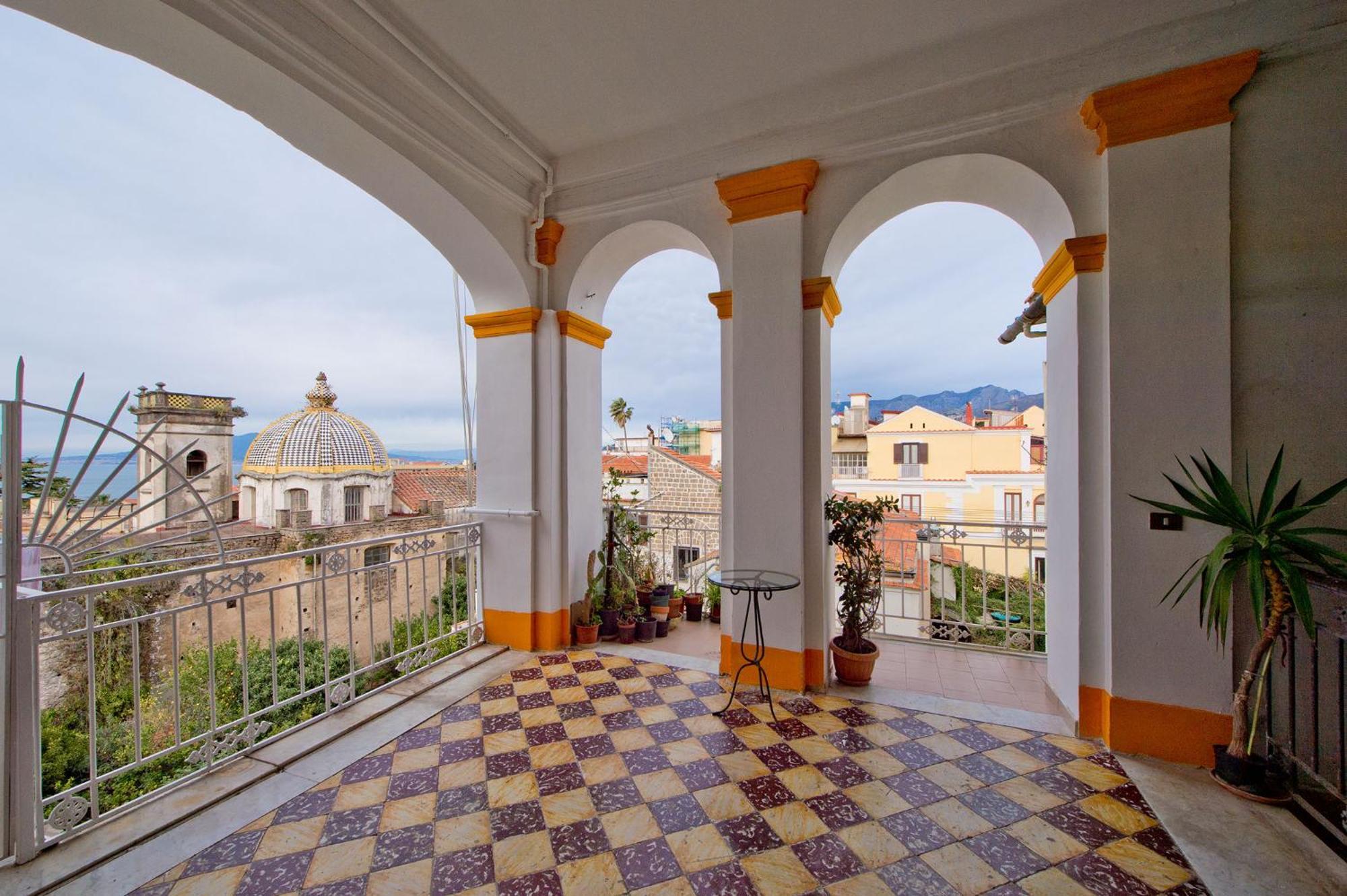 Bed and Breakfast La Viuzza Сорренто Экстерьер фото